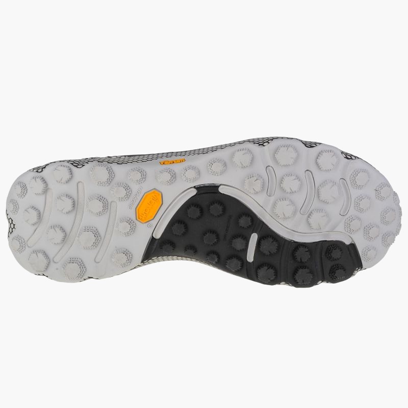nanito_source_url:https://b2bsportswholesale.net/public/storage/productimages/a1/f1/38/66/824100/image/xlarge_clean.jpg