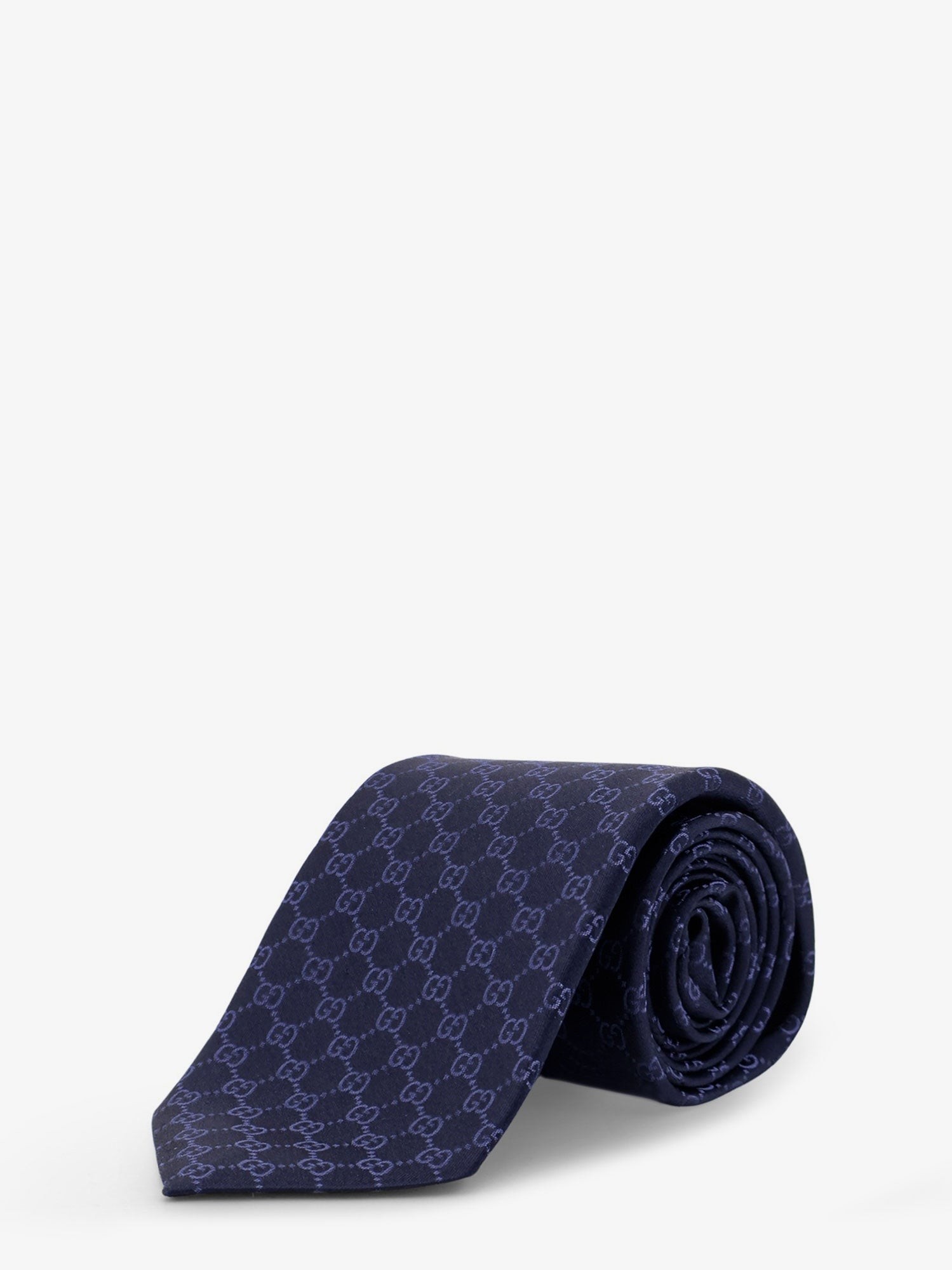 nanito_source_url:https://nokinstyle.com/2440600/silk-tie.jpg