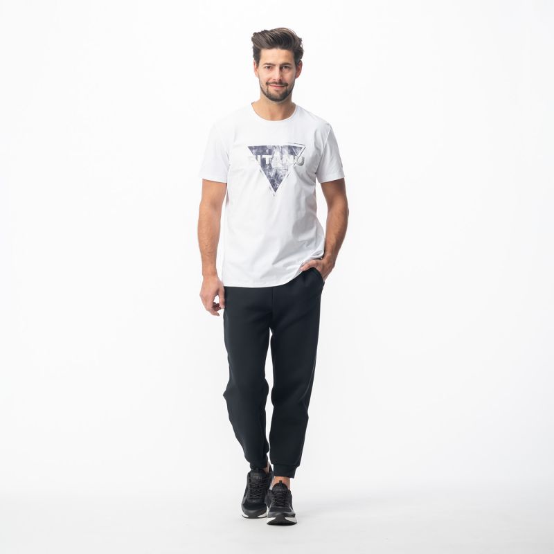 nanito_source_url:https://b2bsportswholesale.net/public/storage/productimages/e6/5a/c9/d3/1126554/image/xlarge_clean.jpg