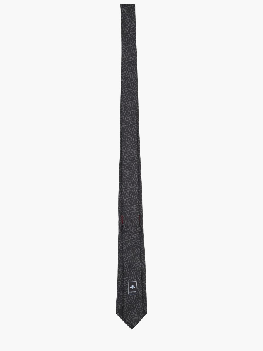 nanito_source_url:https://nokinstyle.com/2379222/silk-tie-with-clamps.jpg