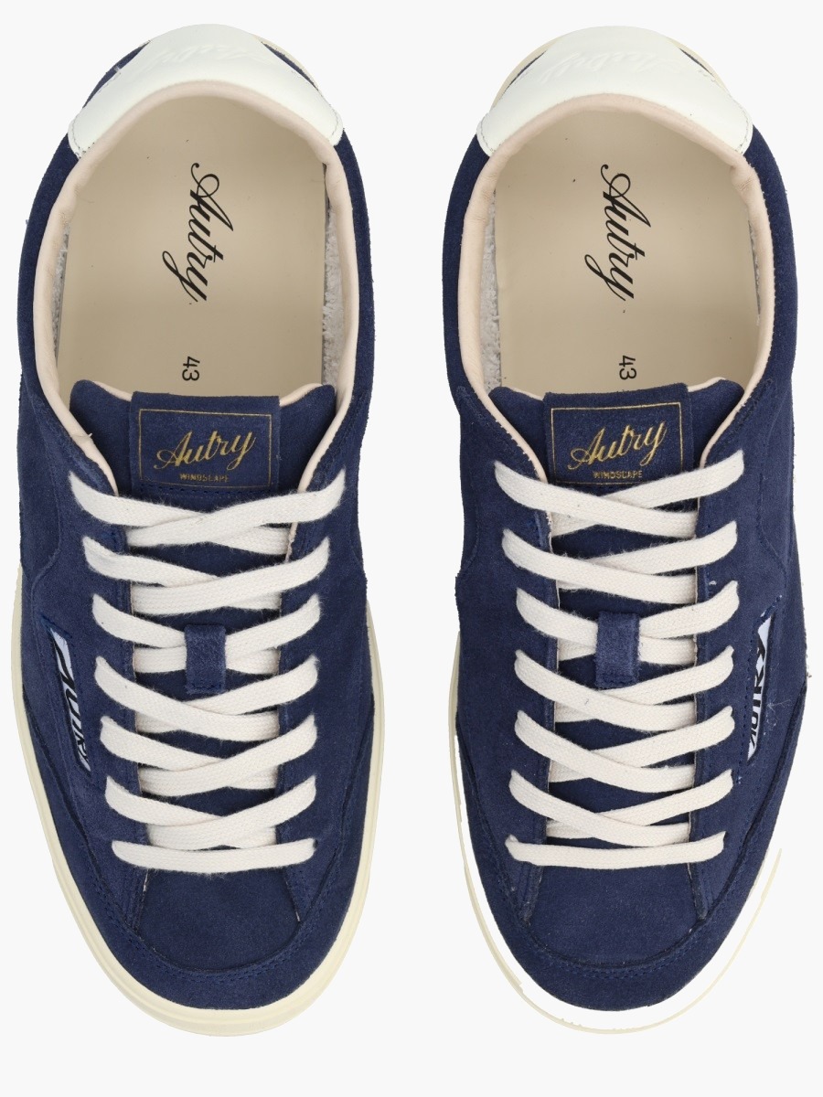 nanito_source_url:https://nokinstyle.com/2417181/sneaker-windscape-low.jpg