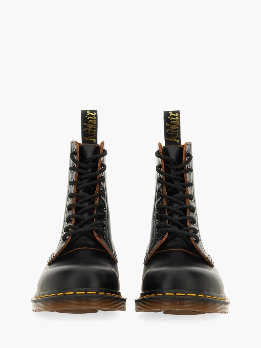 nanito_source_url:https://nokinstyle.com/2362547/boot-1460-vintage.jpg