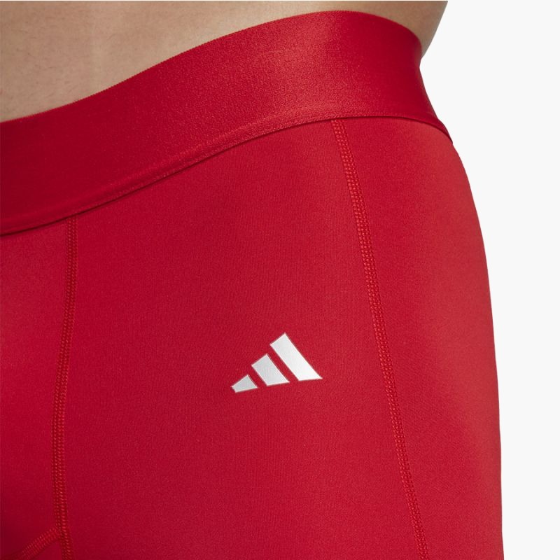 nanito_source_url:https://b2bsportswholesale.net/public/storage/productimages/b5/40/df/7e/1364782/image/xlarge_clean.jpg