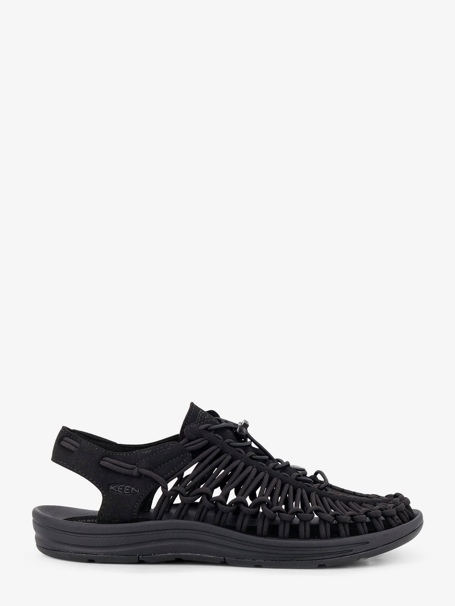 nanito_source_url:https://nokinstyle.com/2440315/uneek-m-woven-fabric-sandals.jpg