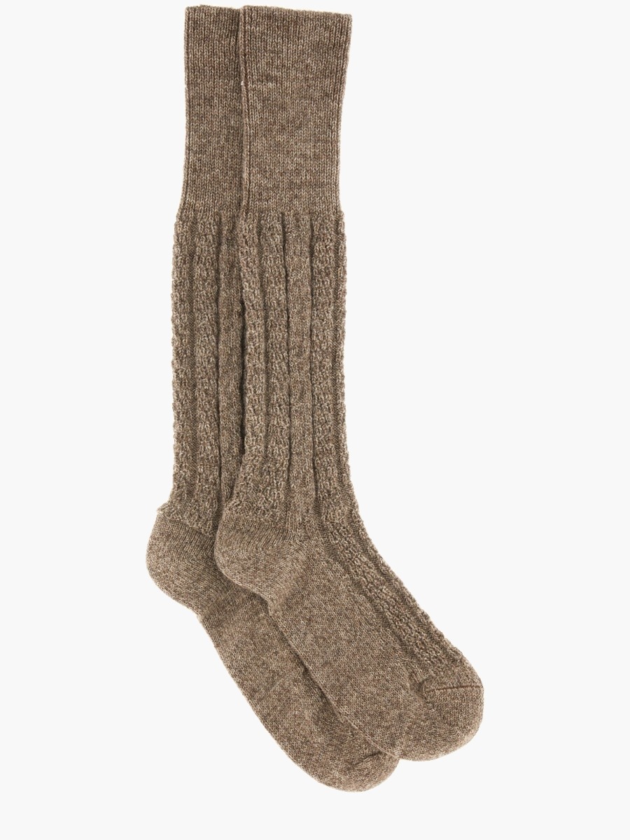 nanito_source_url:https://nokinstyle.com/2370574/long-socks.jpg