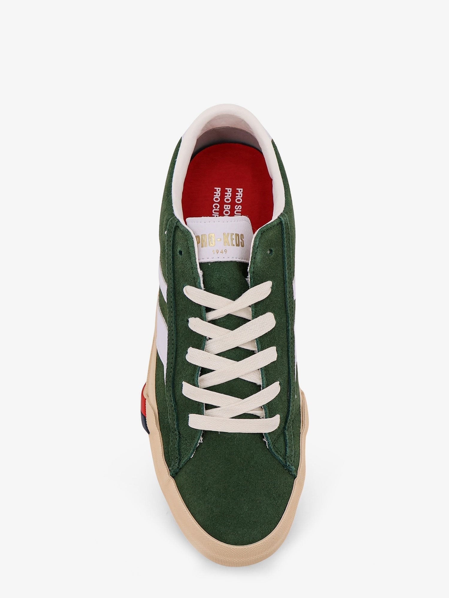 nanito_source_url:https://nokinstyle.com/2402796/royal-classic-suede-sneakers.jpg