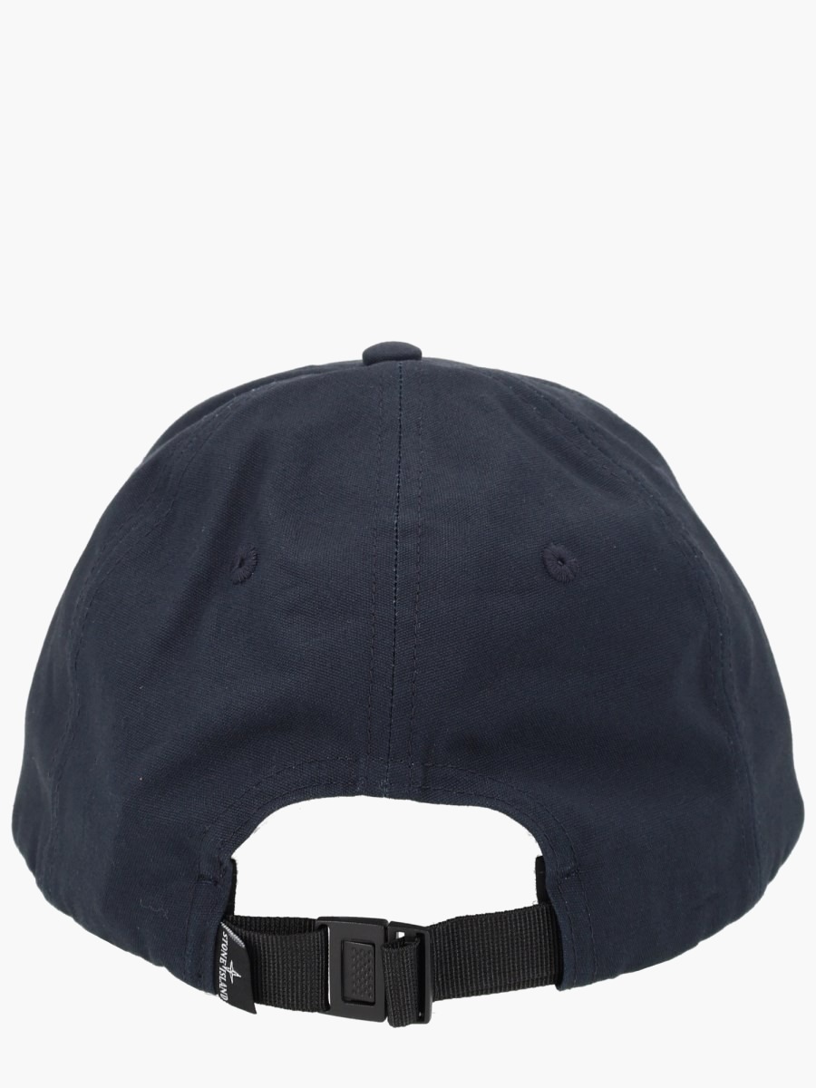 nanito_source_url:https://nokinstyle.com/2330073/baseball-hat-with-logo.jpg