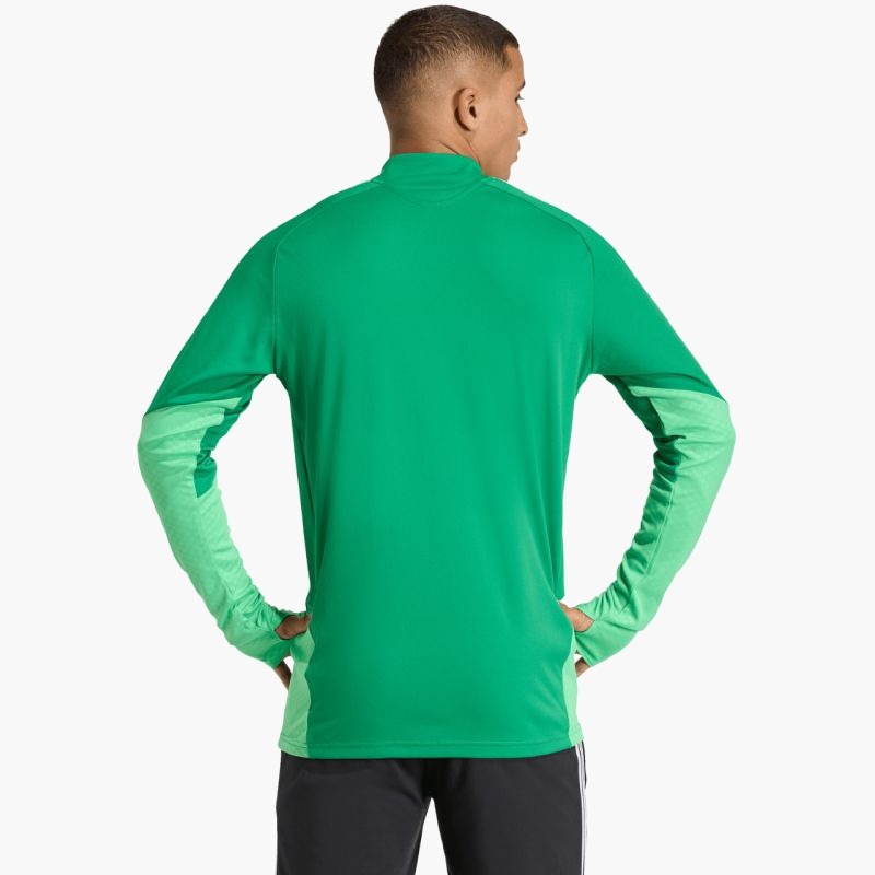 nanito_source_url:https://b2bsportswholesale.net/public/storage/productimages/bd/6d/d7/93/1936274/image/xlarge_clean.jpg