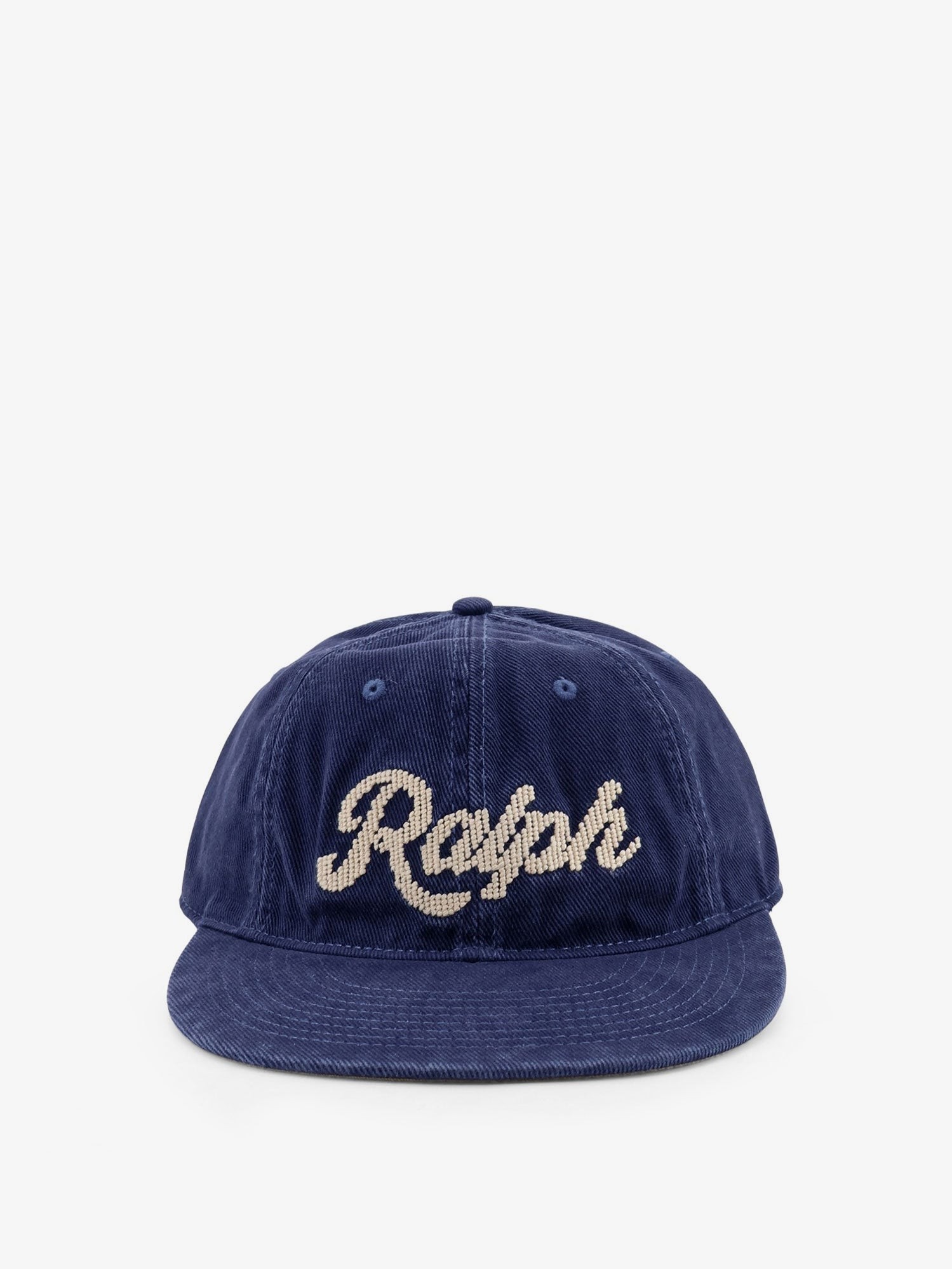 nanito_source_url:https://nokinstyle.com/2394317/denim-hat-with-logo-on-the-front.jpg