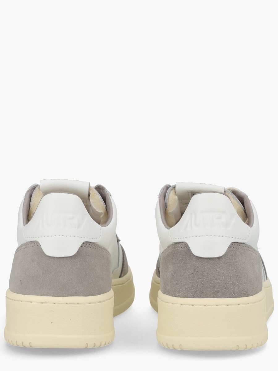 nanito_source_url:https://nokinstyle.com/2335976/medalist-low-sneaker.jpg