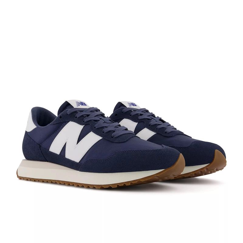 nanito_source_url:https://b2bsportswholesale.net/public/storage/productimages/f6/1f/af/5a/1094969/image/xlarge_clean.jpg