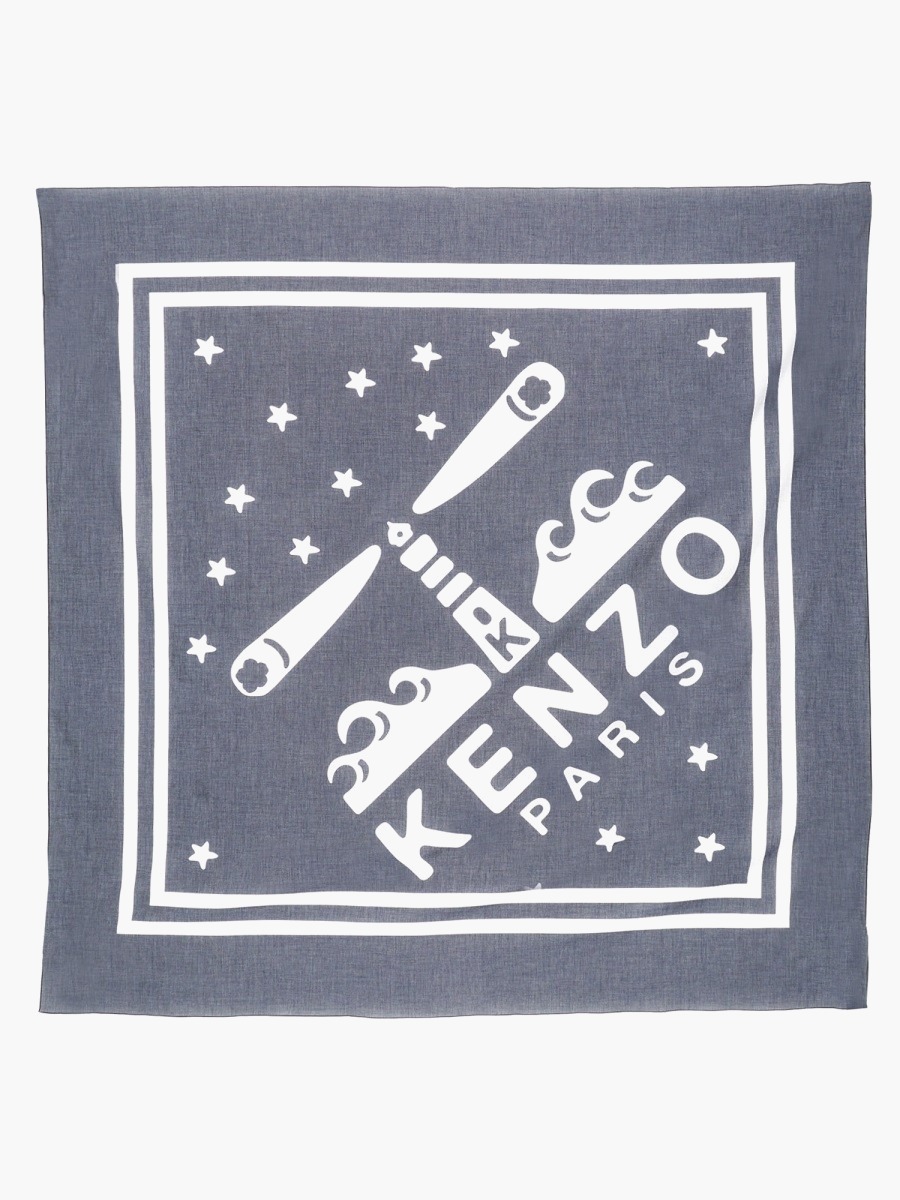 nanito_source_url:https://nokinstyle.com/2356968/lighthouse-large-scarf.jpg