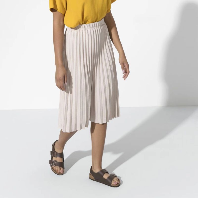 nanito_source_url:https://b2bsportswholesale.net/public/storage/productimages/f4/06/c4/21/1432930/image/xlarge_clean.jpg
