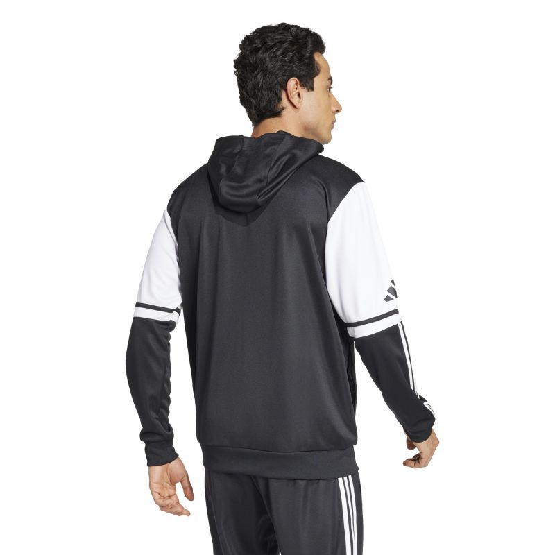nanito_source_url:https://b2bsportswholesale.net/public/storage/productimages/2d/76/06/40/1432976/image/xlarge_clean.jpg