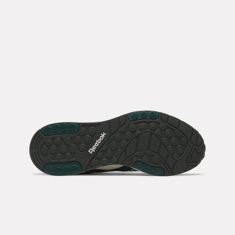 nanito_source_url:https://b2bsportswholesale.net/public/storage/productimages/b5/8a/ef/0f/1173106/image/xlarge_clean.jpg