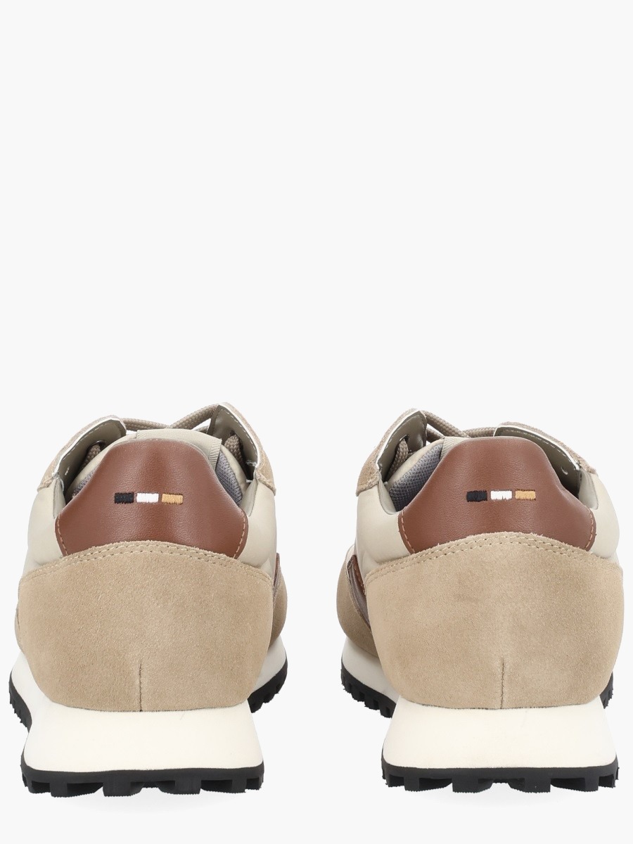 nanito_source_url:https://nokinstyle.com/2371877/parkour-sneaker.jpg