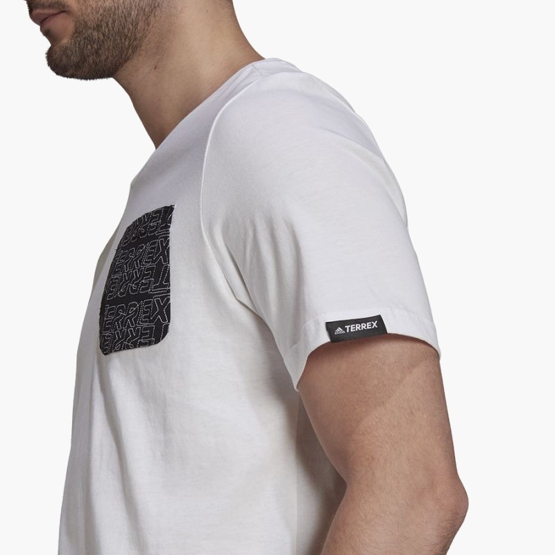 nanito_source_url:https://b2bsportswholesale.net/public/storage/productimages/8b/79/01/2c/926251/image/xlarge_clean.jpg