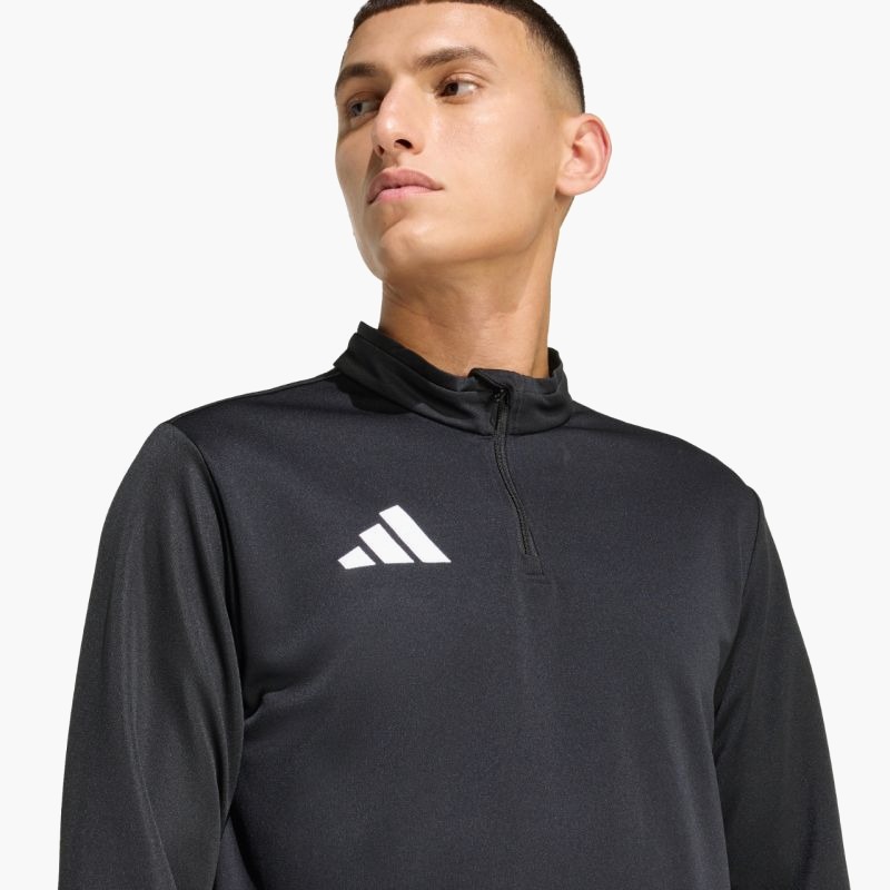 nanito_source_url:https://b2bsportswholesale.net/public/storage/productimages/d2/76/6b/fd/1936281/image/xlarge_clean.jpg
