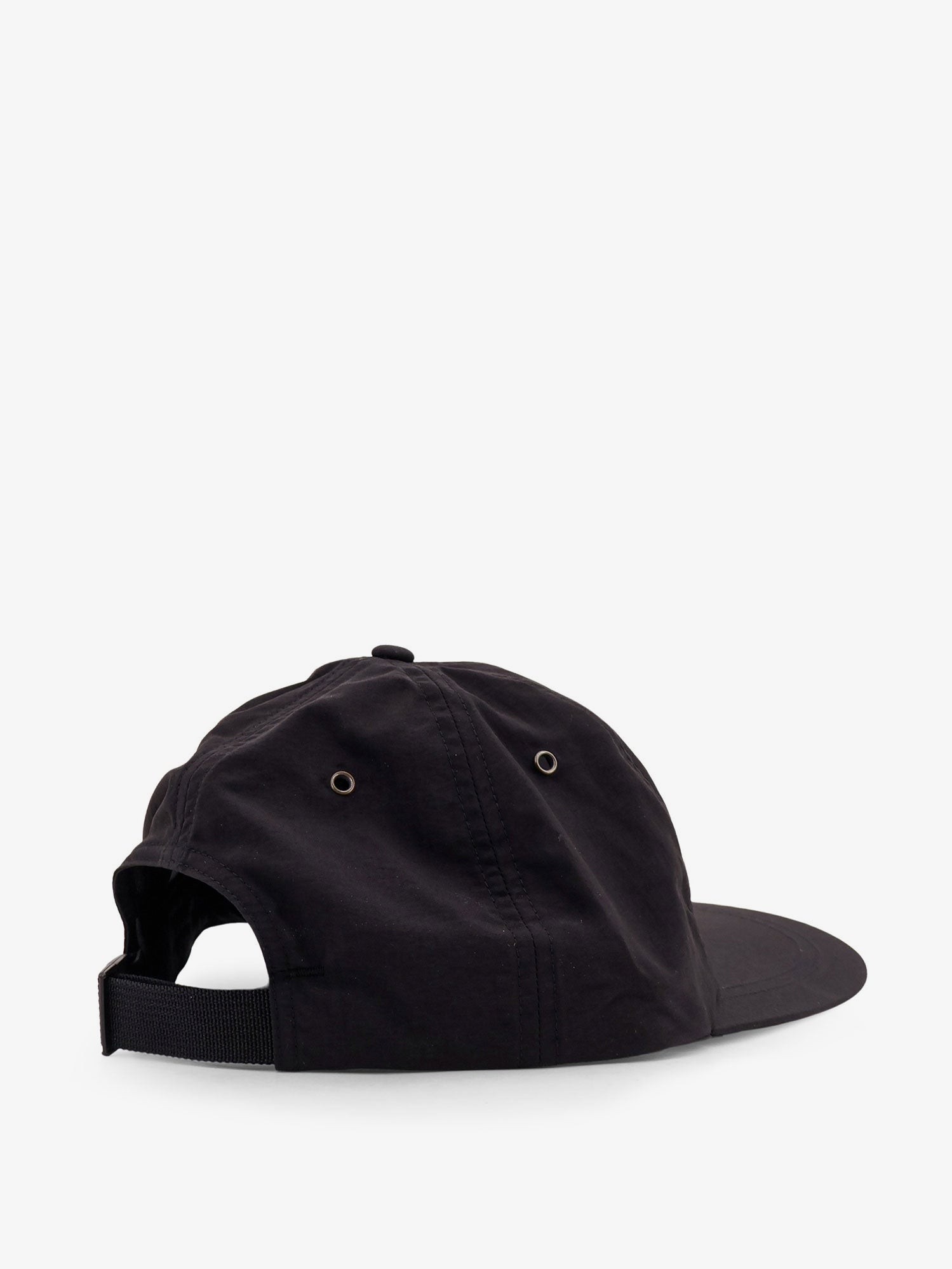 nanito_source_url:https://nokinstyle.com/2394678/nylon-hat.jpg