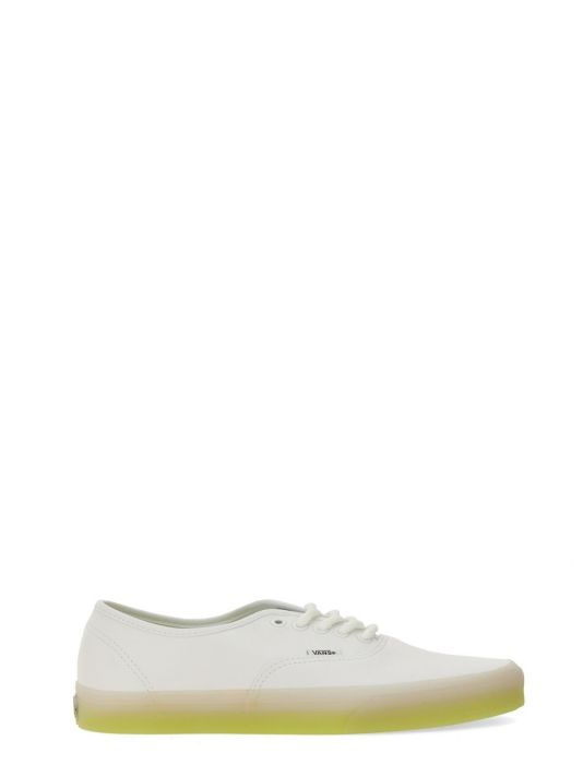 AUTHENTIC SNEAKER