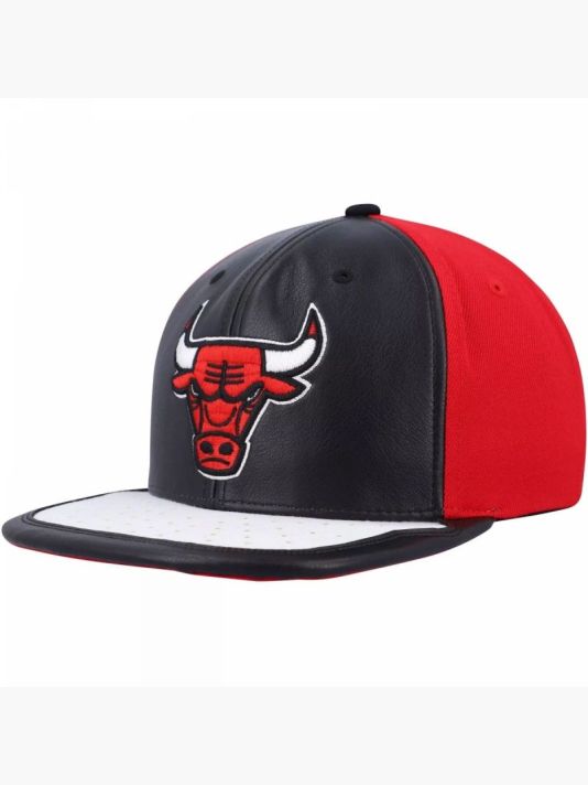 Mitchell & Ness Chicago Bulls NBA Day One Snapback Bulls Cap 6HSSMM19224-CBUBKWH