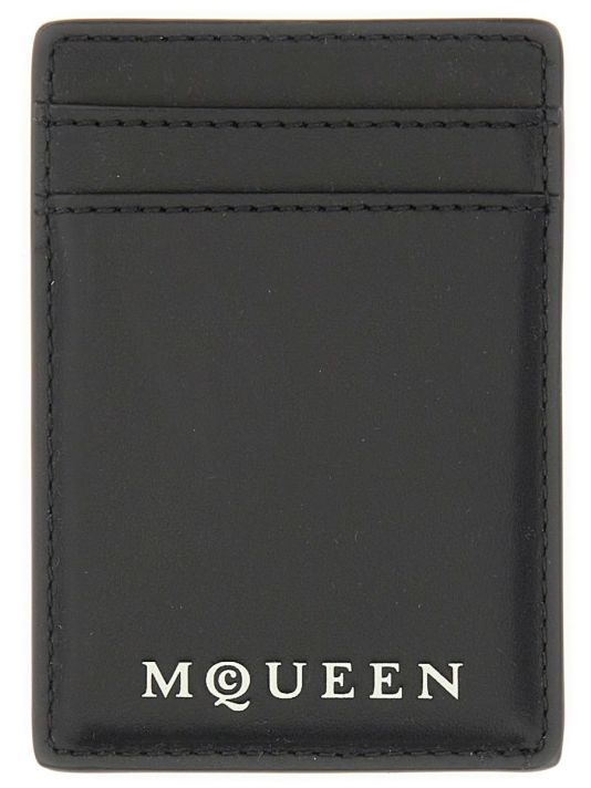 MAGNETIC CARD HOLDER WITH LOGO