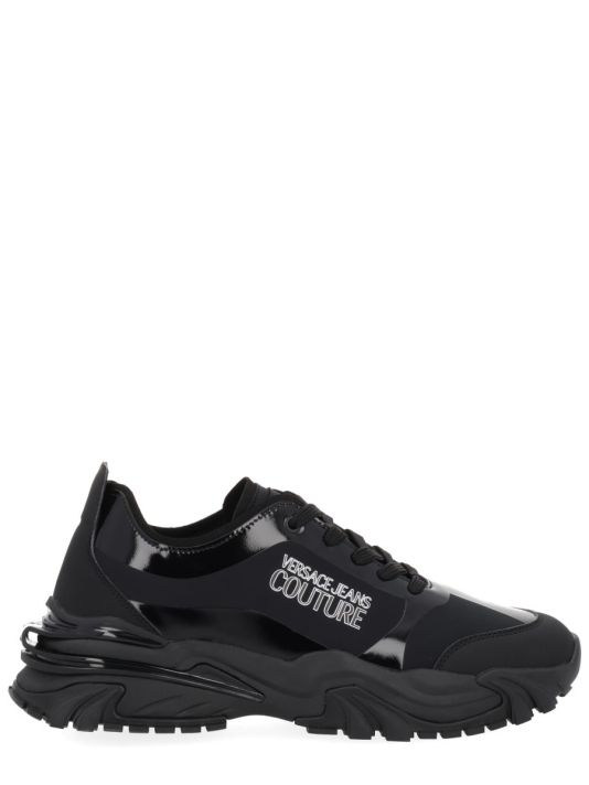 "NEW TRAIL" SNEAKER
