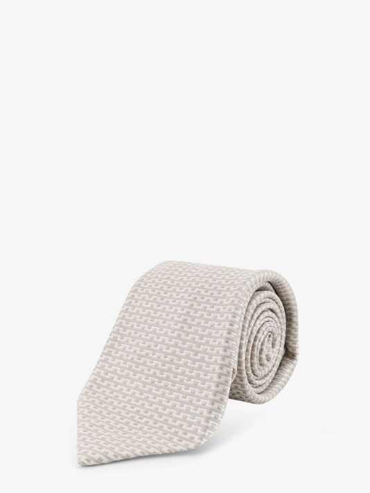Silk tie