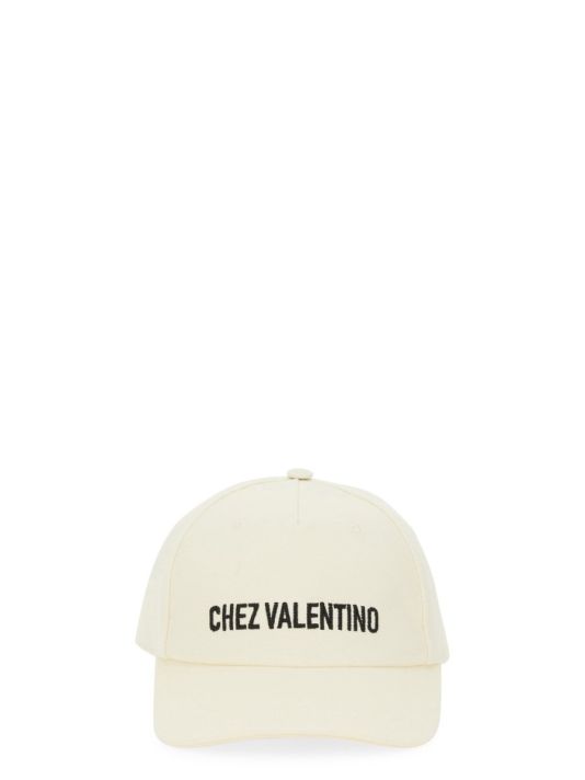 BASEBALL CAP WITH EMBROIDERY
