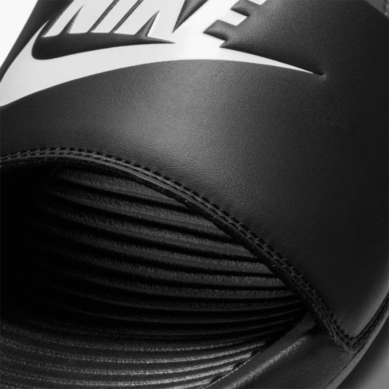 nanito_source_url:https://b2bsportswholesale.net/public/storage/productimages/76/89/10/89/620112/image/xlarge_clean.jpg