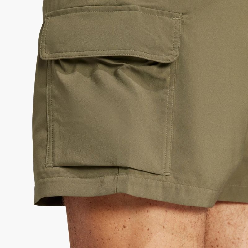 adidas Essentials Small Logo Cargo Chelsea Shorts M JD1827