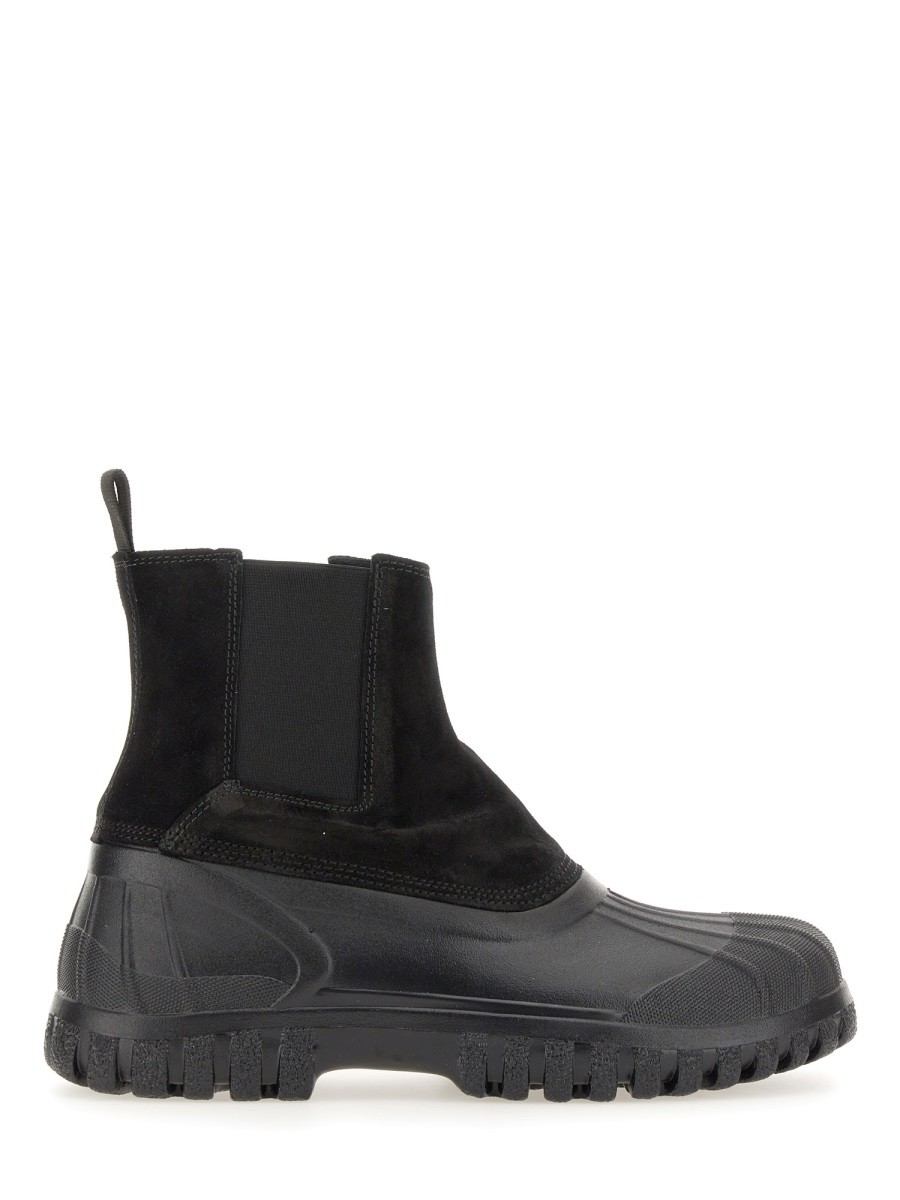 nanito_source_url:https://nokinstyle.com/2420203/balbi-boots.jpg