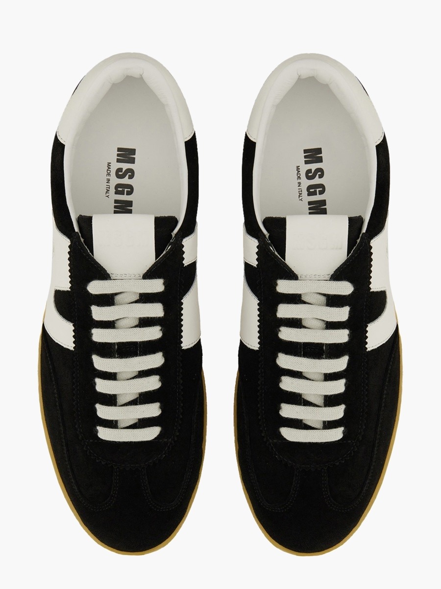 nanito_source_url:https://nokinstyle.com/2417432/retro-sneaker.jpg