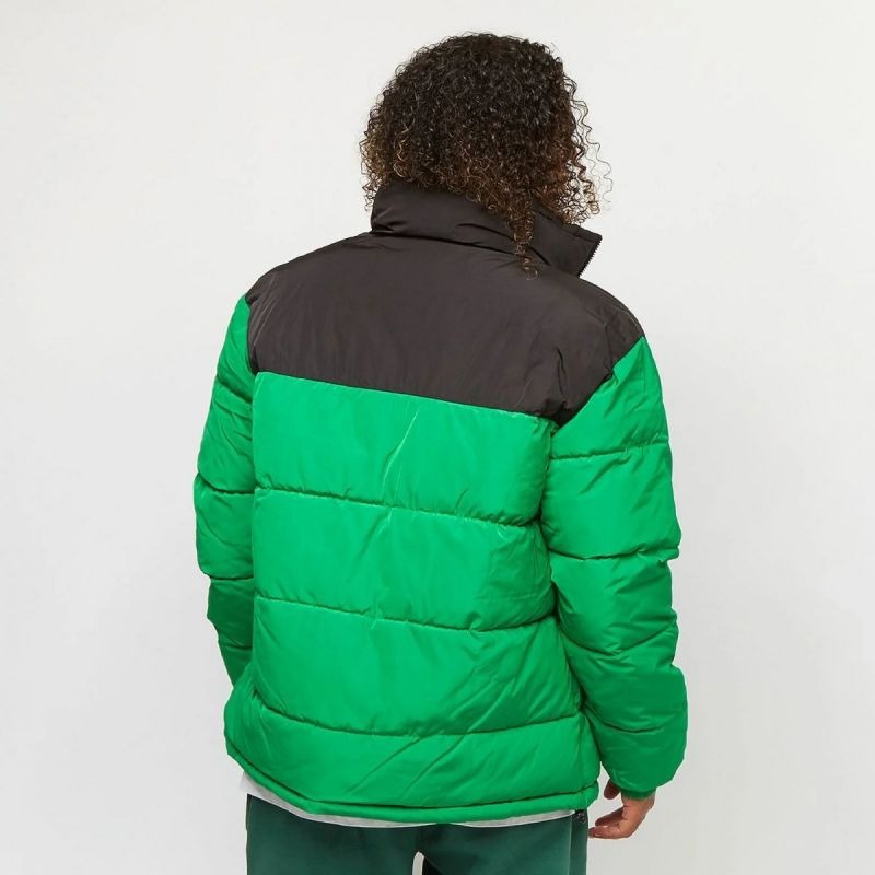 nanito_source_url:https://b2bsportswholesale.net/public/storage/productimages/cb/2e/93/d2/1027862/image/xlarge_clean.jpg