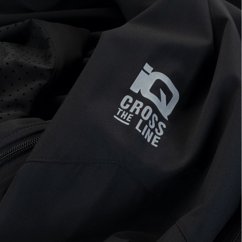 nanito_source_url:https://b2bsportswholesale.net/public/storage/productimages/04/0c/3d/28/1371395/image/xlarge_clean.jpg