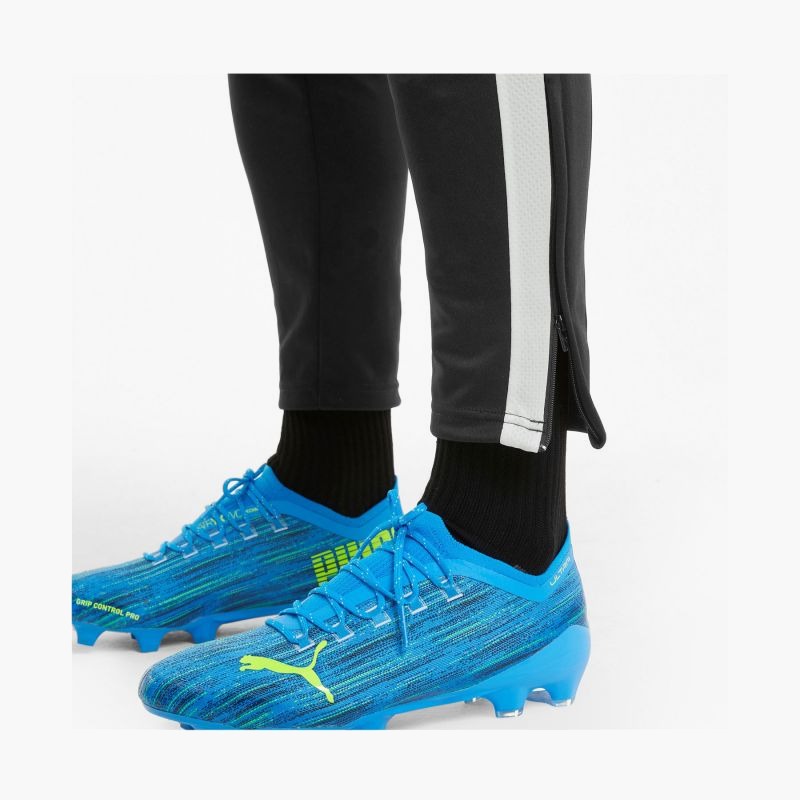nanito_source_url:https://b2bsportswholesale.net/public/storage/productimages/13/61/43/51/713834/image/xlarge_clean.jpg