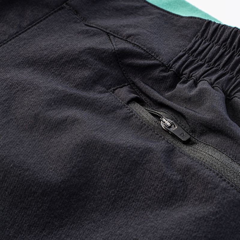 nanito_source_url:https://b2bsportswholesale.net/public/storage/productimages/77/2c/90/6b/1696152/image/xlarge_clean.jpg