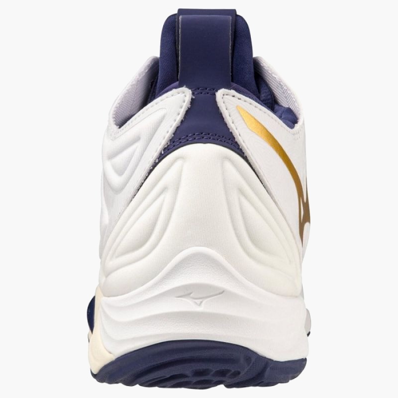 nanito_source_url:https://b2bsportswholesale.net/public/storage/productimages/a8/b6/f3/66/1125825/image/xlarge_clean.jpg