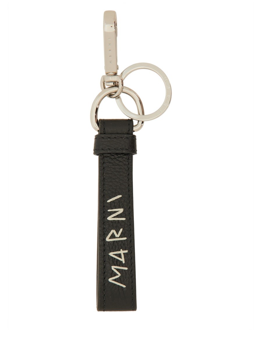 nanito_source_url:https://nokinstyle.com/2436561/keychain-with-marni-mending-embroidery.jpg