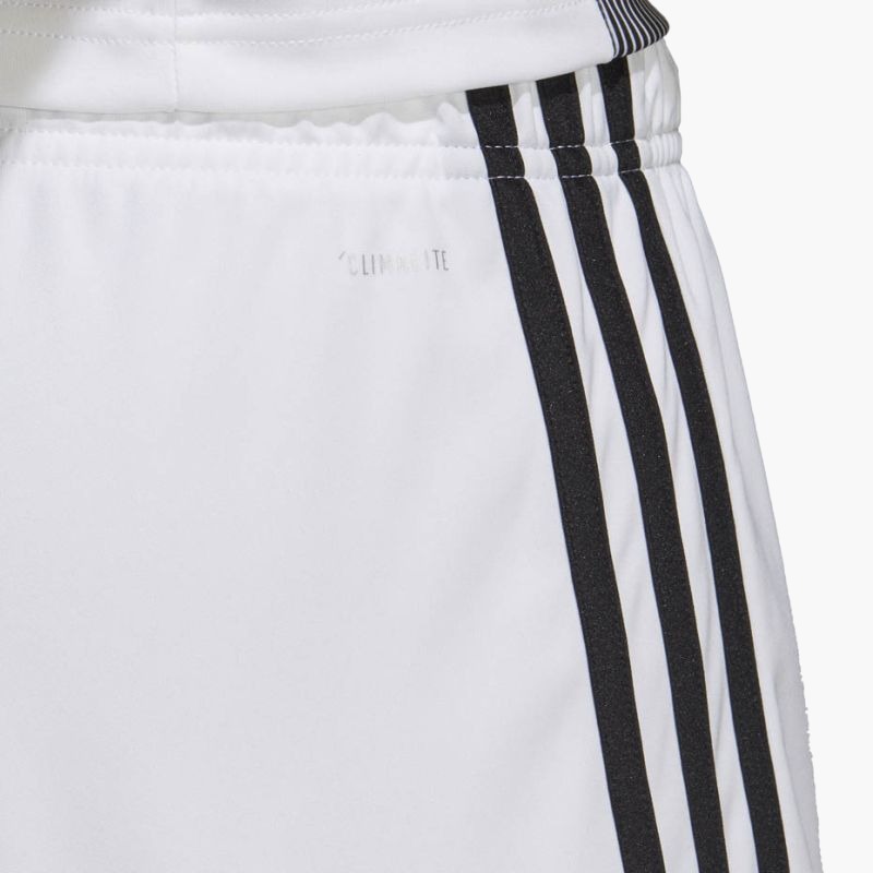 nanito_source_url:https://b2bsportswholesale.net/public/storage/productimages/42/60/72/4c/2136457/image/xlarge_clean.jpg