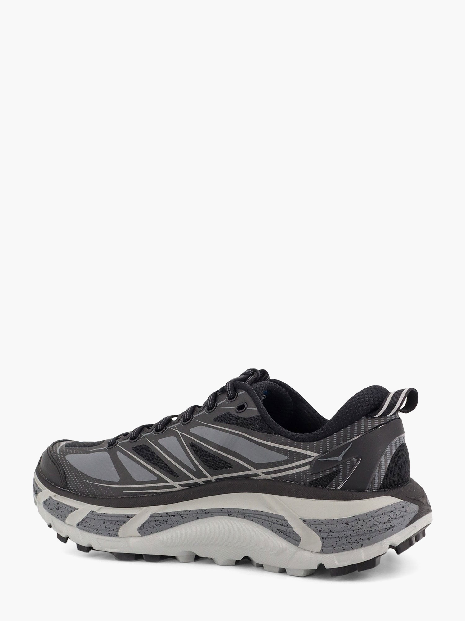 nanito_source_url:https://nokinstyle.com/2409501/u-mafate-speed-2-mesh-and-rubber-sneakers.jpg