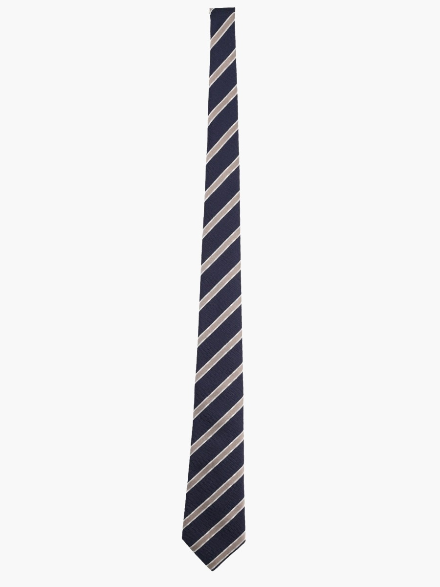 nanito_source_url:https://nokinstyle.com/2326360/silk-tie.jpg