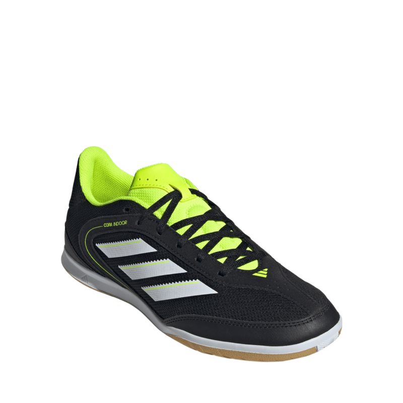nanito_source_url:https://b2bsportswholesale.net/public/storage/productimages/cb/c4/96/c2/1583827/image/xlarge_clean.jpg