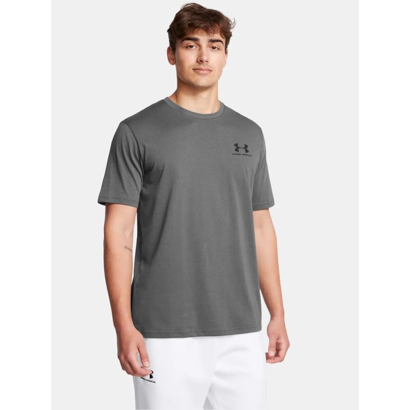 nanito_source_url:https://b2bsportswholesale.net/public/storage/productimages/c4/e9/cb/f9/1472104/image/xlarge_clean.jpg