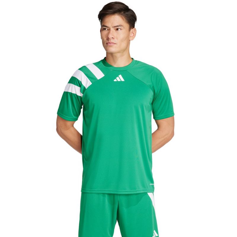 nanito_source_url:https://b2bsportswholesale.net/public/storage/productimages/7a/9f/28/32/1108483/image/xlarge_clean.jpg