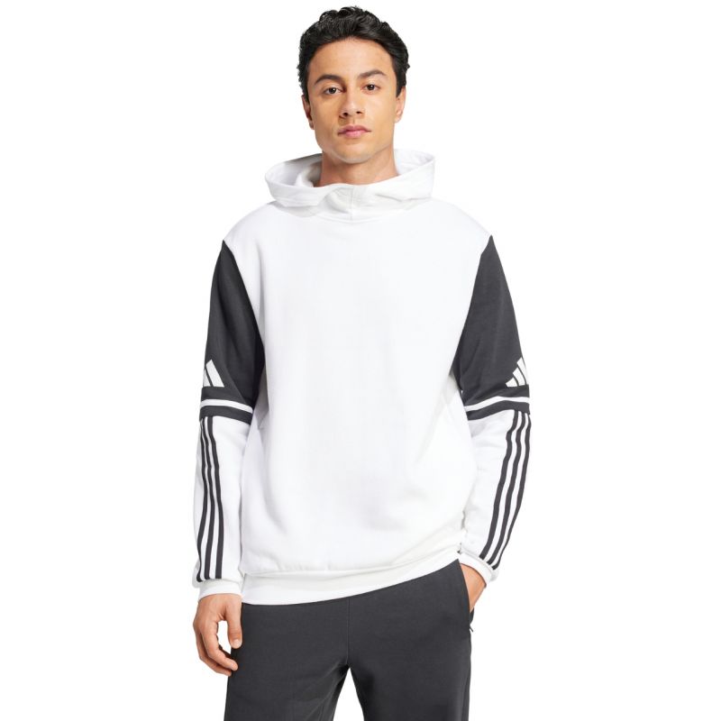 nanito_source_url:https://b2bsportswholesale.net/public/storage/productimages/bb/72/8d/e6/1399485/image/xlarge_clean.jpg