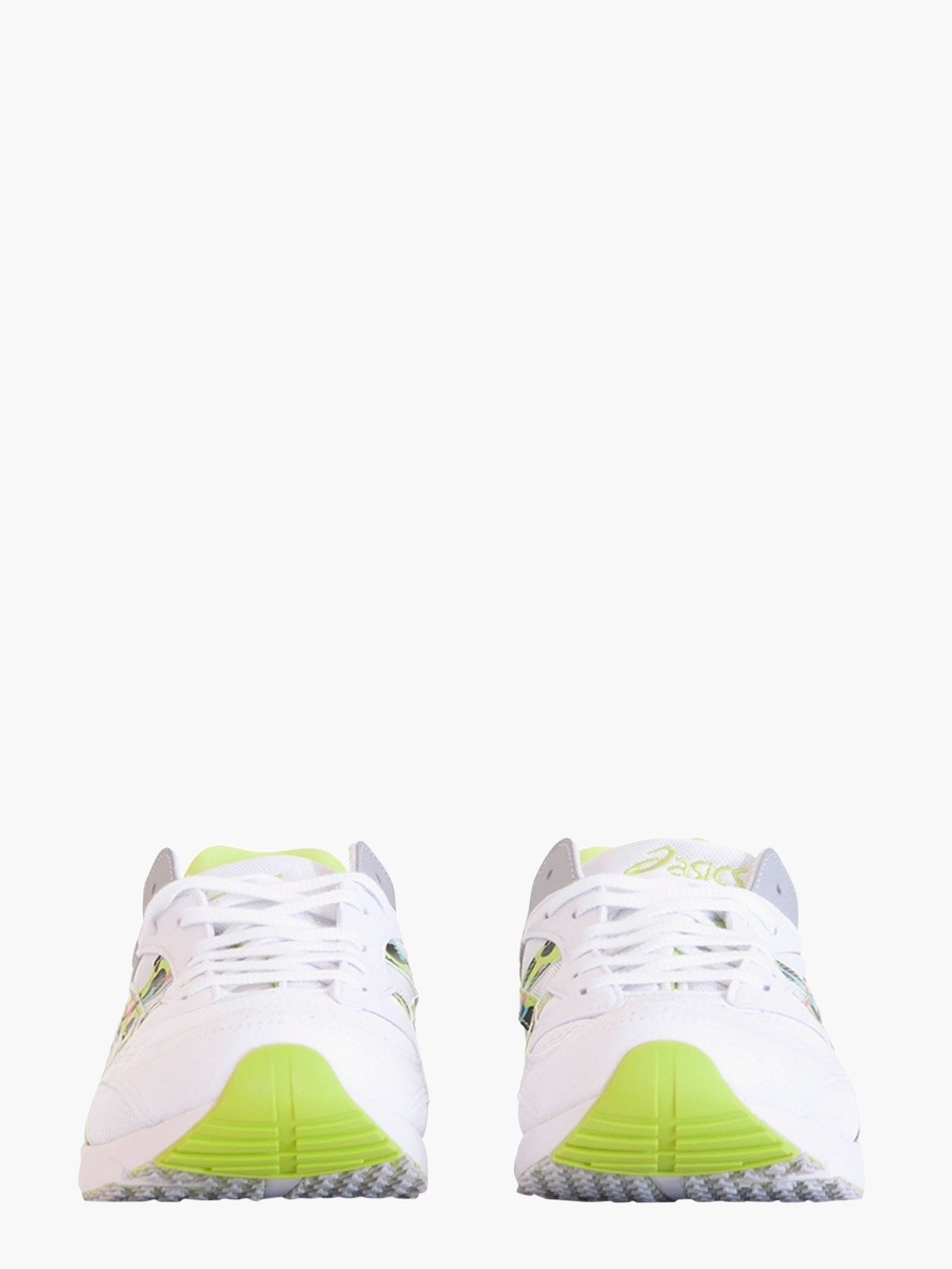 nanito_source_url:https://nokinstyle.com/2355540/sneaker-comme-des-garcons-shirt-x-asics.jpg