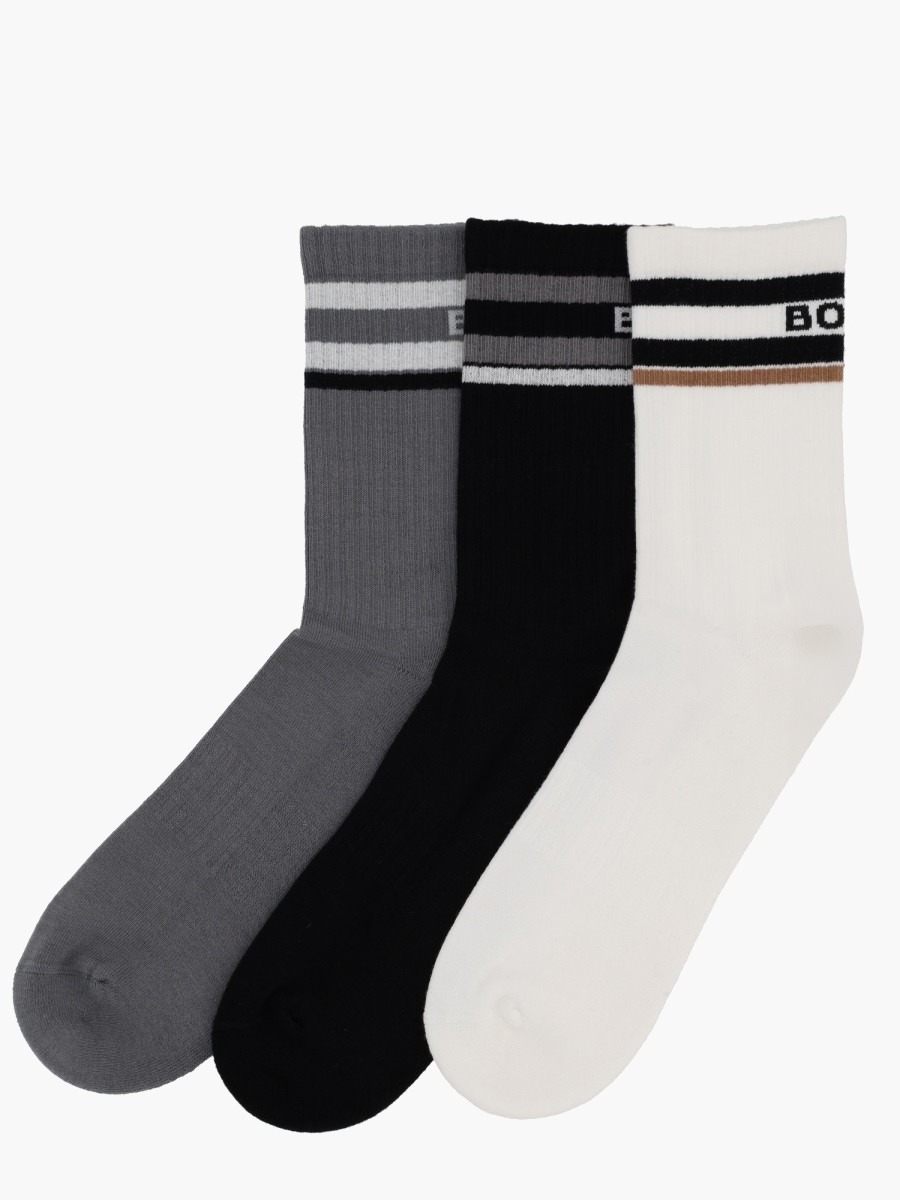 nanito_source_url:https://nokinstyle.com/2342345/3-pack-of-socks.jpg