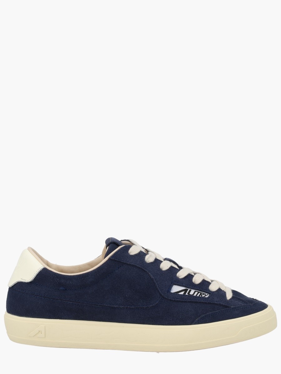 nanito_source_url:https://nokinstyle.com/2417177/sneaker-windscape-low.jpg