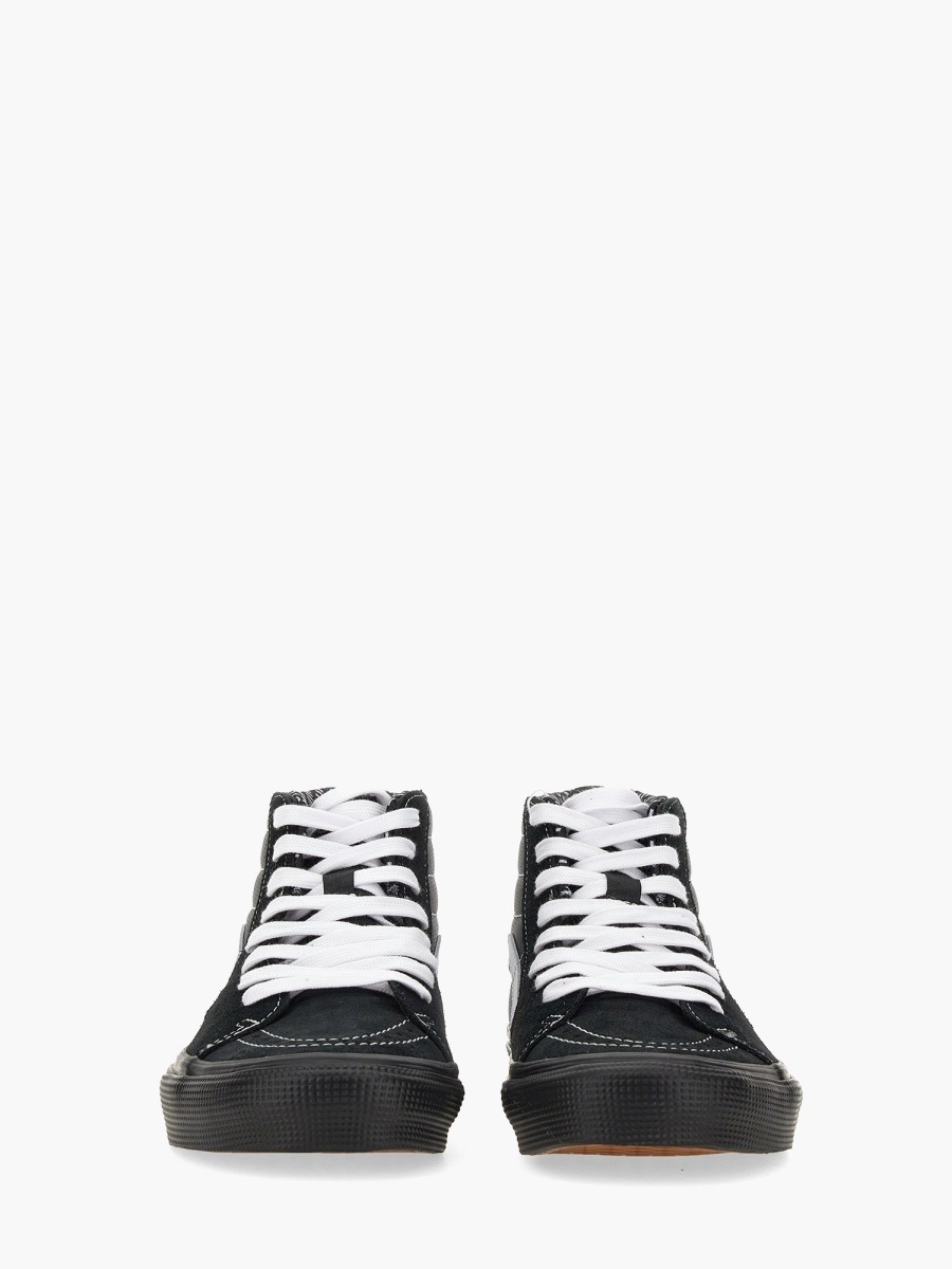 nanito_source_url:https://nokinstyle.com/2320833/ua-og-sk8-high-sneakers.jpg